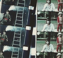 ז'ק קתמור ואמנון סלומון 

הטיפש, 1978-1977 

וידיאו, צולם ב־16 מ"מ 

30:00 דקות (מתוך 90:00 דקות), פסקול, צבע 

6181-05
