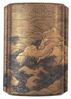 Inro (container for a seal), 5 sections 

     Waves and Rocks 

     Anonymous artist 

     Lacquer, gold, shakudo (copper, bronze and gold alloy) 

     maki-e 

     18th c. 

     8.8 x 6.2 x 3 cm