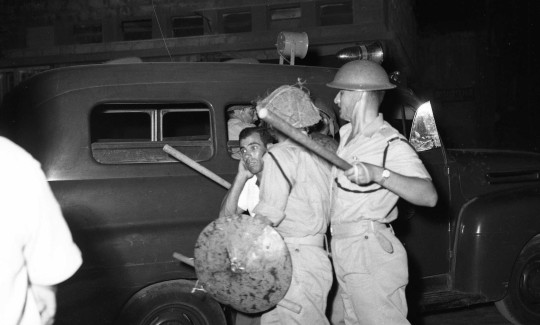 אוסקר טאובר, מהומות בוואדי