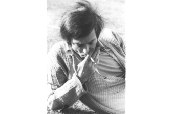 עטור מצחך זהב שחור: אברהם חלפי ואריק איינשטיין