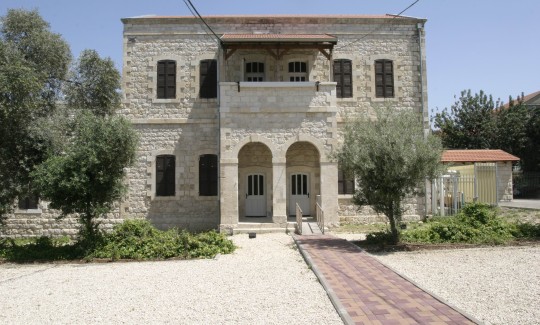 חצר מוזיאון העיר