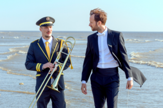 תזמורת המצעדים | The Marching Band