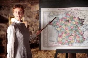 מיס ויולט | Louise Vilolet