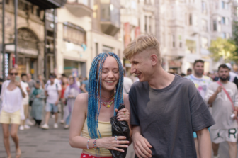 מאהבים חירשים | הקרנה מיוחדת