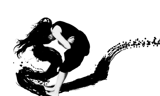 טומוקו קאוואו, נ. 1977, 包