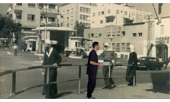 Ronen Zien, still photograph from the video work
