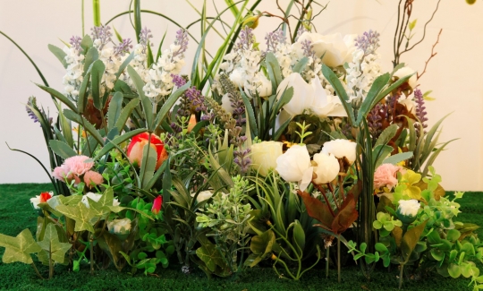 Einat Arif-GalantiPlastic Life, 2011Video and