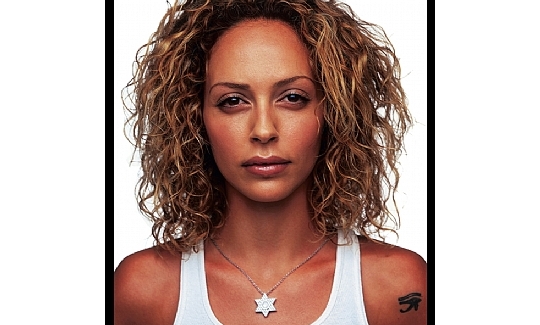 David Adika, Beauty (Miri Buhadana), 2003