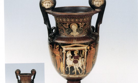 Red-figure volute  kraterPottery340-330 BCEApulia