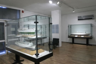 Hebrew Shipping in the 20th century