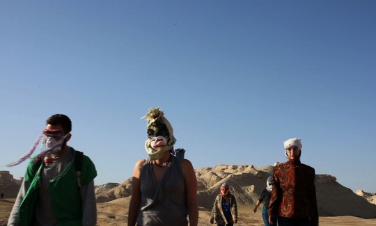 Tamar NissimBeyond Knitting, 2013Video stills