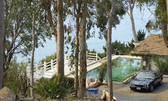 Barry FrydlenderPool, Malibu, 2010Chromogenic
