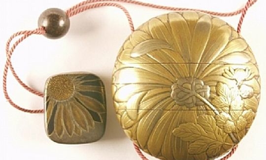 Kajikawa, Inro with netsuke, 3 sections