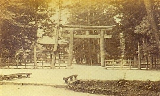 Felice Beato, Torii gate to Kamigamo Shrine