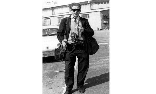 Oskar with his bags, 9 February 1966Photographed