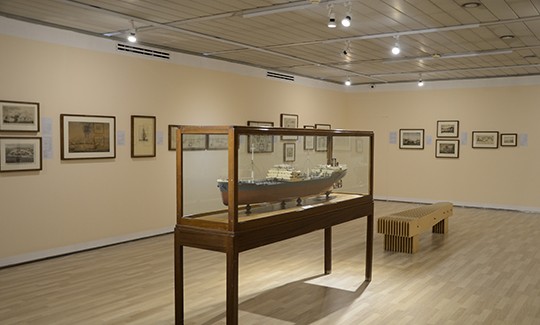 Photography: Ron Hillel