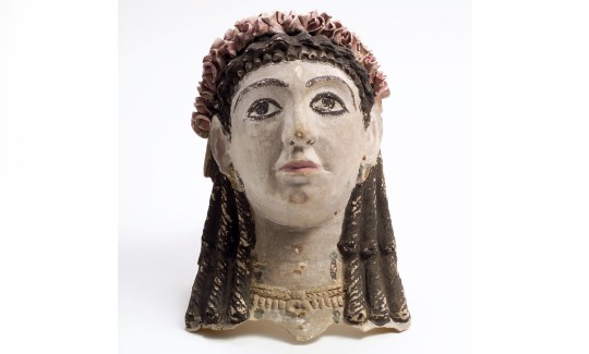 ראש אישה, מסכת קבורה