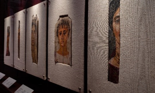 כמוסת זמן מצרים, דיוקנאות